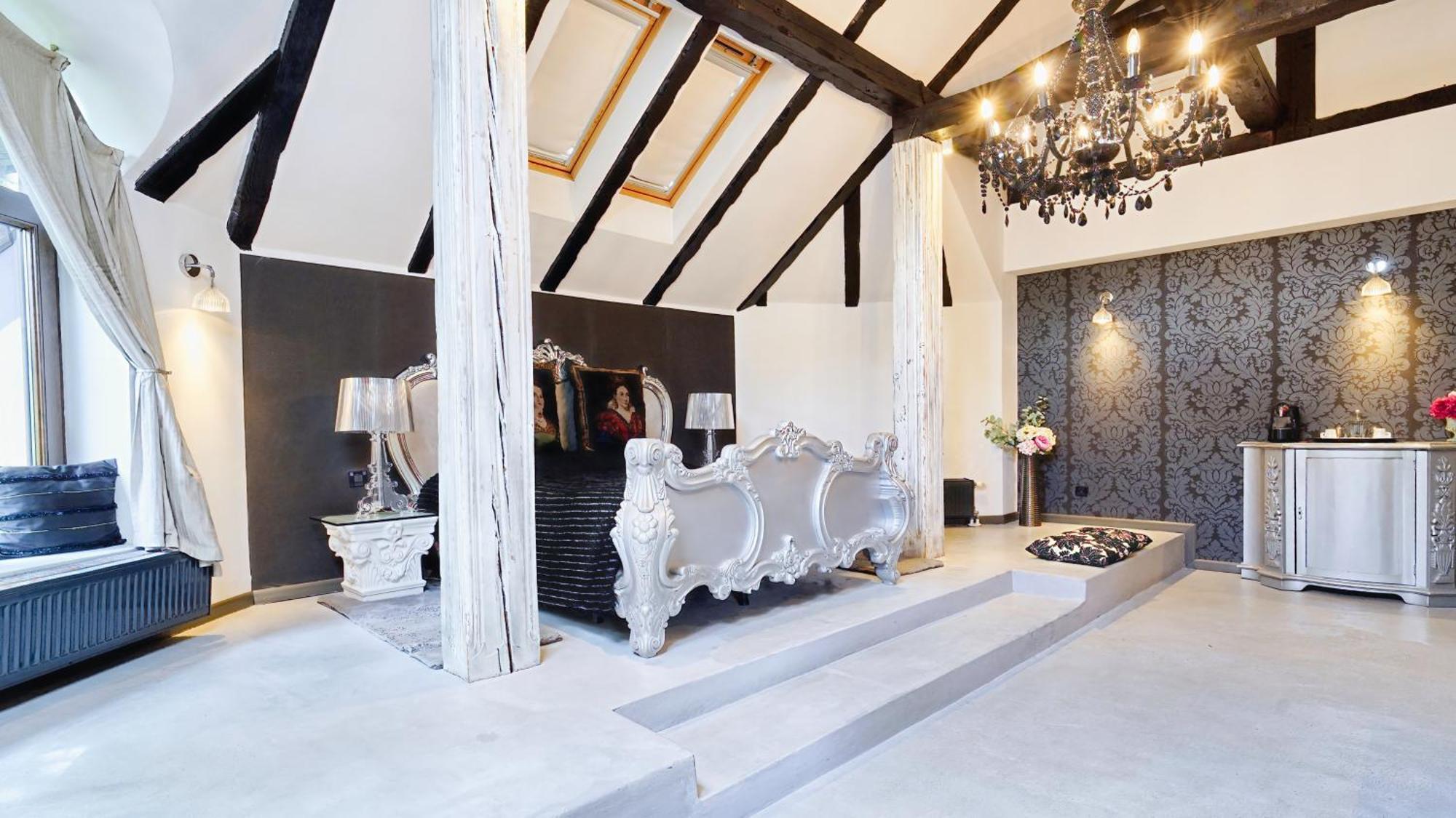 Relax In Style Boutique Hotel (Adults Only) Braşov Esterno foto