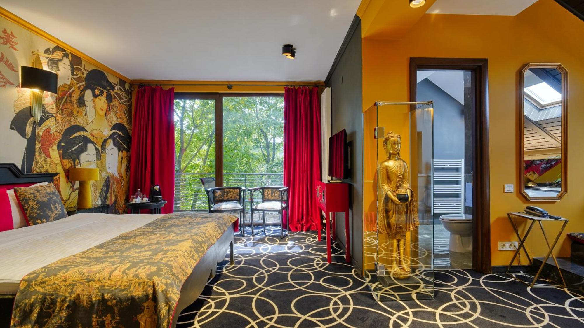 Relax In Style Boutique Hotel (Adults Only) Braşov Esterno foto